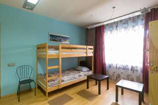 Гостиница Stop House Хостел Новосибирск Кровать в общем четырехместном номере-3